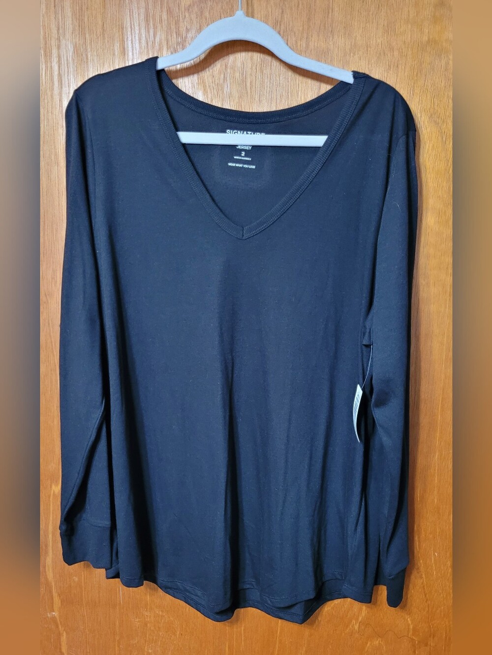 Torrid Black Long Sleeve Top Size 2 (18/20) V Neck NWT (1288)